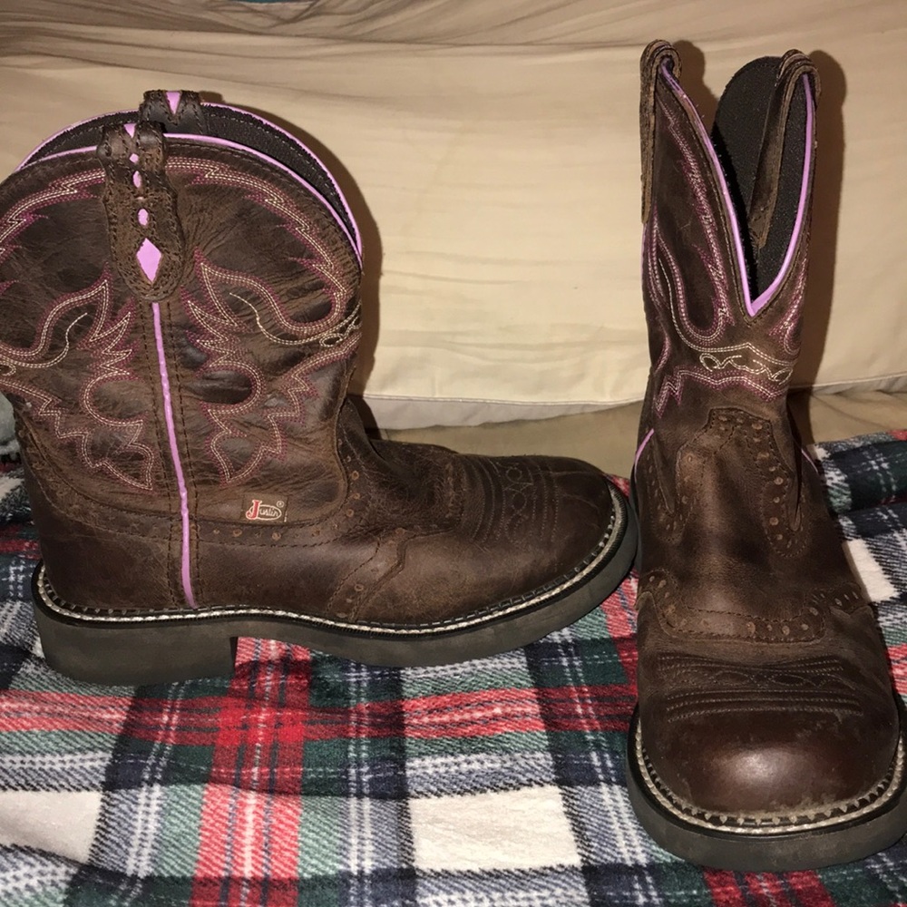 Justin Gypsy Boots
